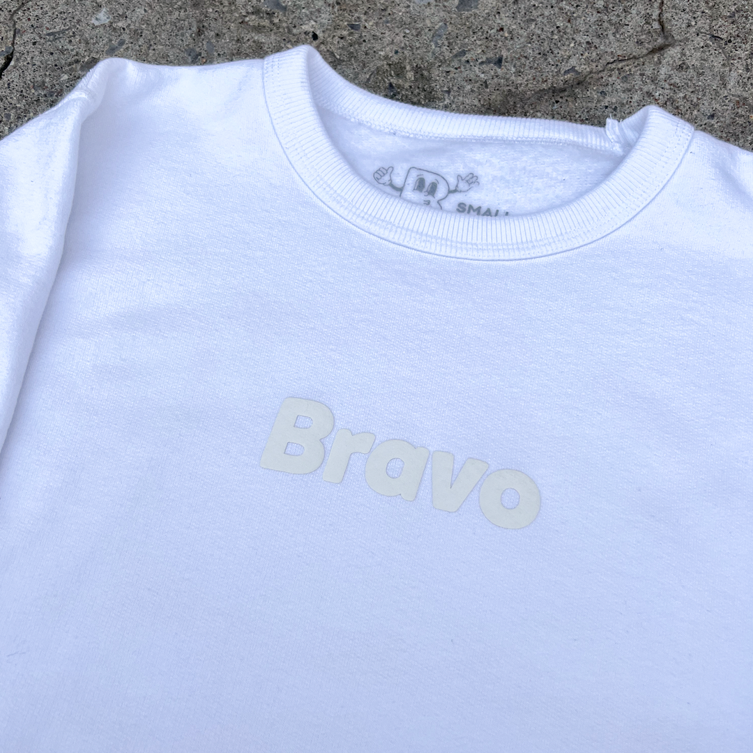 BRAVO CREWNECK